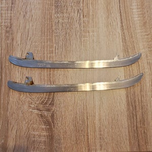 Used Pair of Step Steel 295 mm