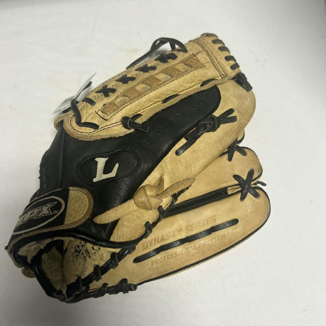 Vind honkbal handschoen 12 inch op - maart 2026