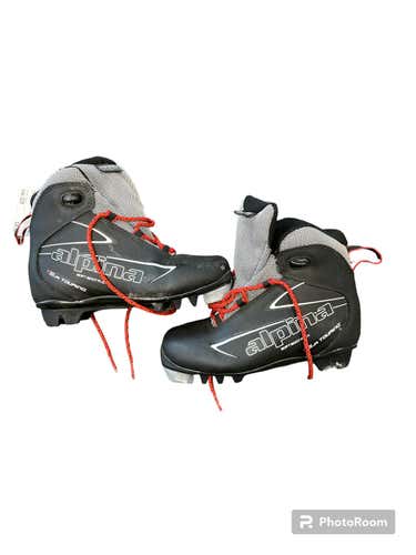 Used Alpina T5 Jr Jr-01 Boys' Cross Country Ski Boots