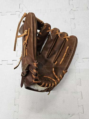 Used Nokona Walnut W-1275 12 3 4" Fielders Gloves