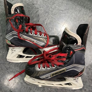 Used Junior Bauer Vapor X700 Hockey Skates | Size 3