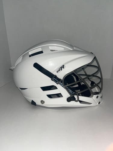 Used  Cascade CS-R Youth Helmet