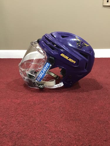 NCAA Used Bauer reakt 150 Helmet Item #MNK22H