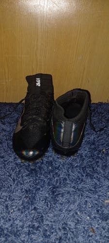 Black Used Size 11 (Women's 12) Youth Men's Nike Molded Cleats Cleats