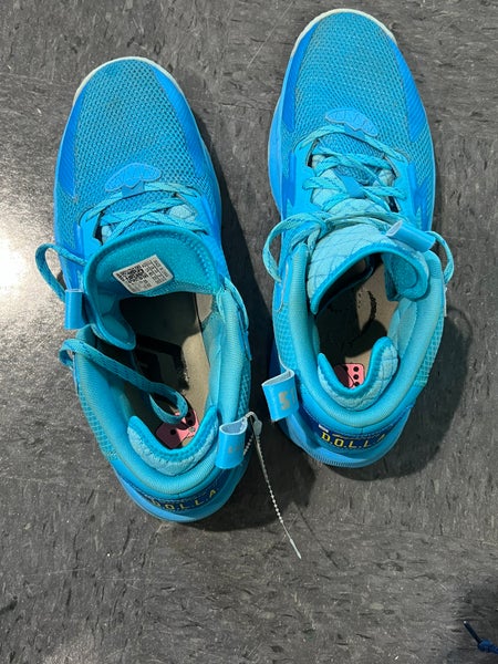 Size 12 Adidas Dame 8 Shoes