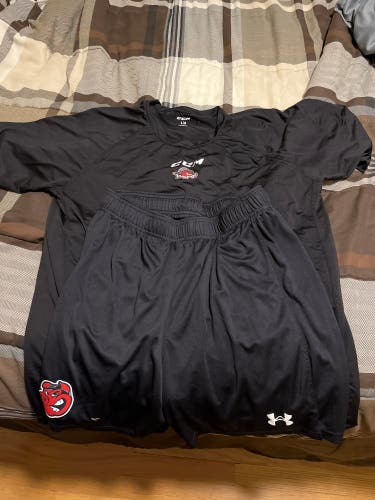 AHL Rockford Icehogs workout shirt and Shorts