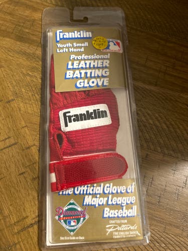Batting Gloves  Youth  small Left hand