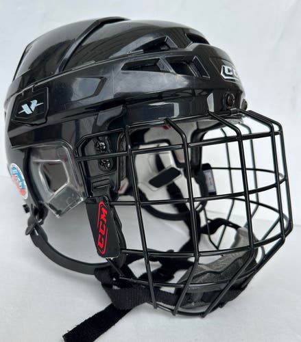 Senior size M CCM Vector V08 Helmet with cage