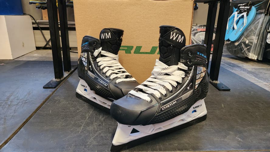 New Senior True SVH Pro Return 2 piece Size 10 Goalie Skate with Custom Tongue "WM" [21010031]