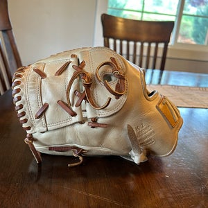 Left handed Marucci Cypress series 12” pitchers glove.  Model 15K2.