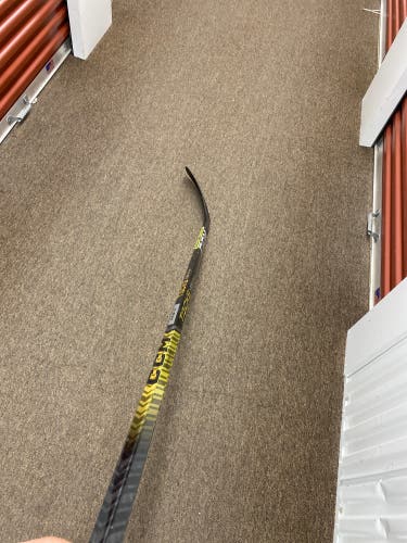 New CCM Right Handed P29 AS6 PRO Hockey Stick