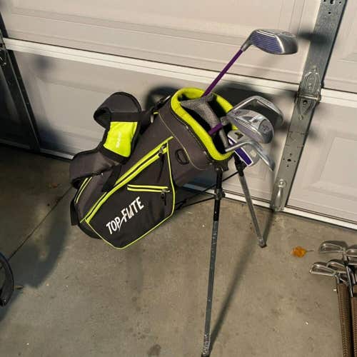 Junior Golden Girl Golf Club Complete Set With Topflite Stand Bag Ages 9-12
