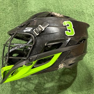 Used Cascade S Youth Helmet Black / Green