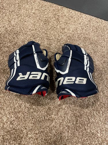 Used  Bauer 14"  Vapor X7.0 Gloves