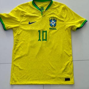 Nike Neymar Jr  Nike World Cup Brasil NEW