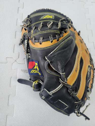 Used Mizuno Mzs C35 35" Catcher's Gloves