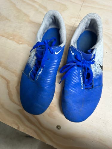 Blue Nike Phantom Youth Soccer Cleats