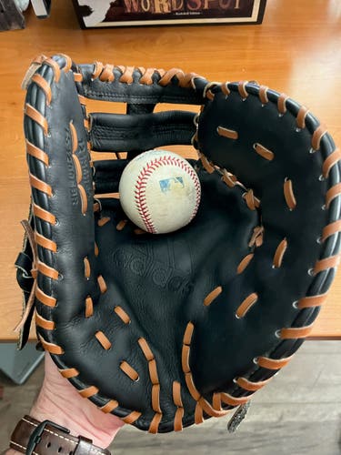 Used Adidas Ts1200FBR 12" First Base Gloves