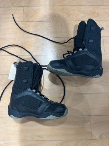 Sims Caliber Jr Snowboard Boots- Size 4.0