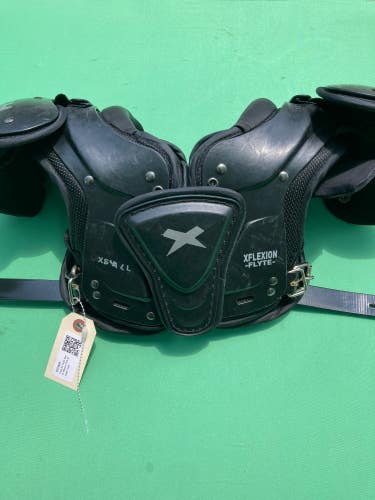 Used XS Youth Xenith Xflexion Flyte Shoulder Pads
