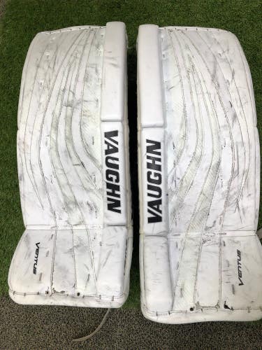 Used 26" Junior Vaughn Ventus SLR Jr Goalie Leg Pads