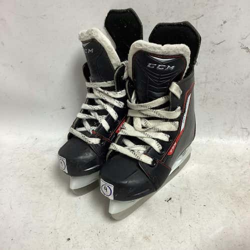 Used Ccm Jetspeed 250 Youth 09.0 Ice Hockey Skates