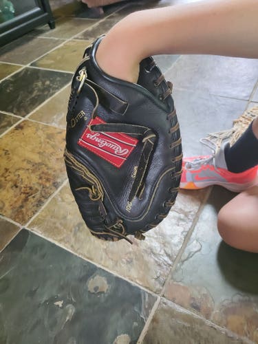 Used Nike Left Hand Throw Catcher's RCM-30B 32" Baseball Catchers Mitt