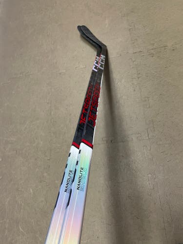 New Senior CCM Left Hand P28 Jetspeed FT6 Pro Hockey Stick - 2 Pack Bundle