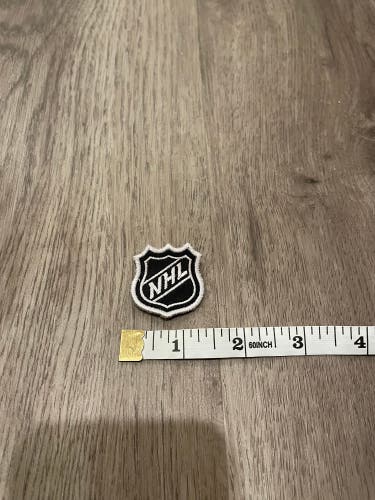 NHL neck tag patch