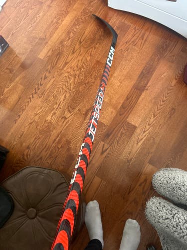 New Senior CCM Right Handed P29  Hockey Stick