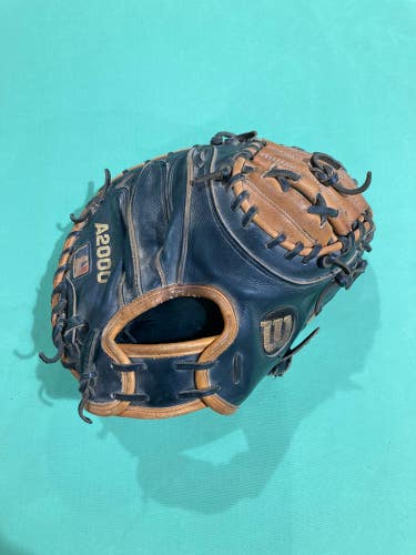 Used Wilson A2000 Pudge PRO STOCK Right Hand Throw Catcher's Baseball Glove 32.5"