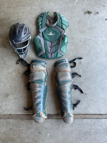 Rawlings Face mask + All star Chest Protector + Nike Shin Guards