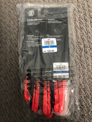 Adult XL Under Armour F6 Gloves