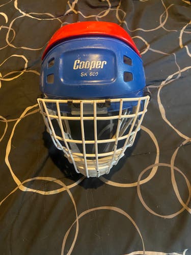 Used Senior Sk  600 Goalie Mask