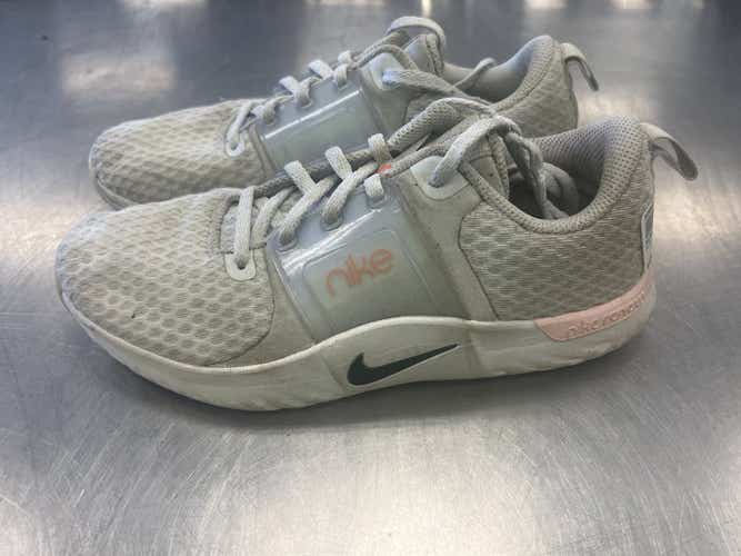 Used Nike Senior 6.5 Running Shoes
