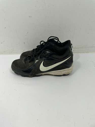 Used Nike Cleat Junior 03.5 Baseball & Softball Cleats