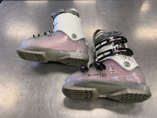 Used Dalbello Gaia 225 Mp - J04.5 - W5.5 Girls' Downhill Ski Boots