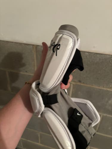 Used Adult Nike Arm Pads