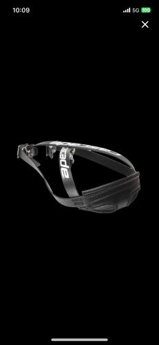 Bundle 2 new cascade chinstraps