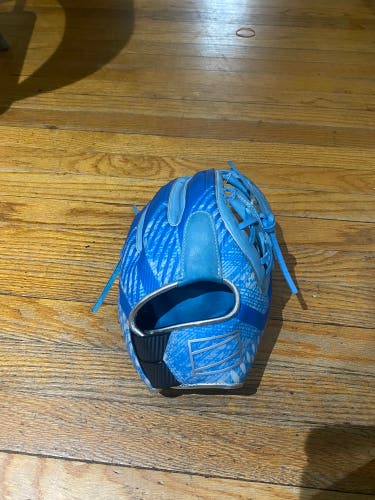 2023 Rawlings REV1X 11.75" Baseball Glove BARELY USED