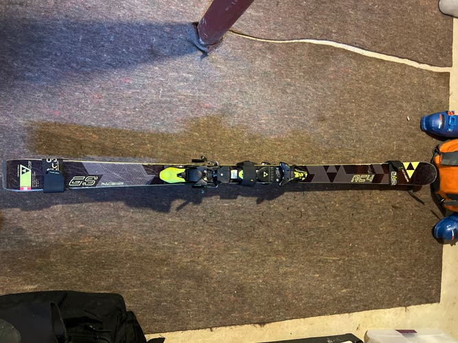Fischer RC4 World Cup GS Race Skis