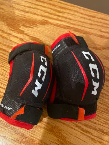 Used Youth CCM JetSpeed FT350 Elbow Pads