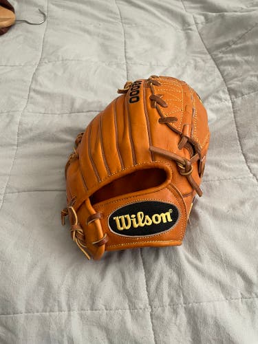 Pro Issue A2000 Baseball Glove