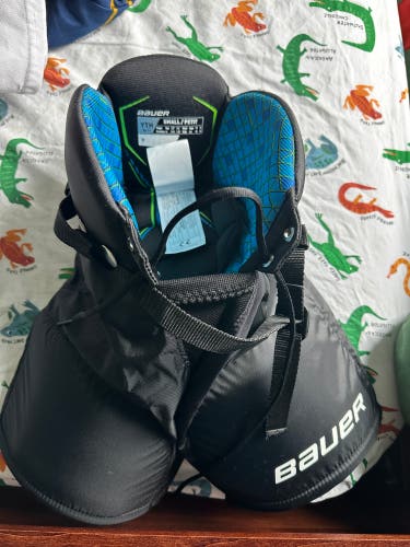 New Youth Bauer Hockey Pants