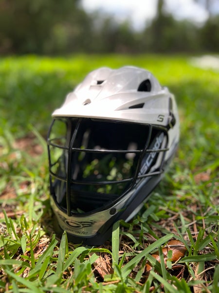 Cascade Youth S Lacrosse Helmet w/ Black Mask