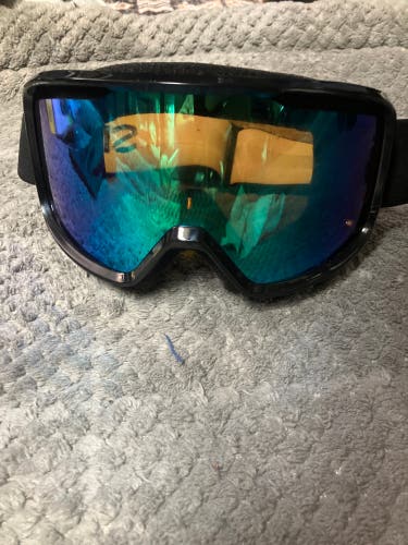 Used Smith Squad MAG Ski Goggles VERY GOOD Condition