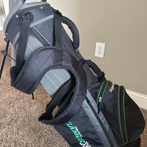 Top Flite Gamer X Standing and Carry Golf Bag