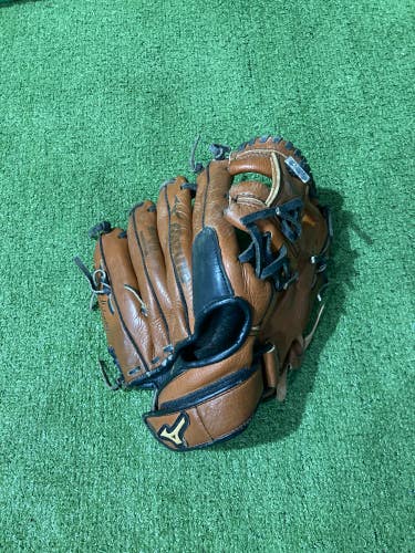 Brown Used Kid Pitch (9YO-13YO) Mizuno Prospect Right Hand Throw Infield Baseball Glove 11"