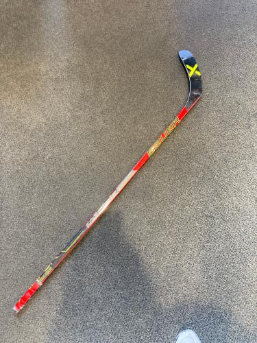 Used Bauer Youth Vapor Hockey Stick Right Handed P92