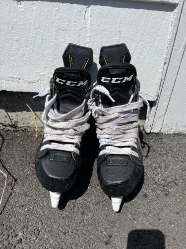 Used Senior CCM AS3 Pro Regular Width 7 Hockey Skates